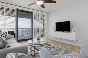 Windward Pointe 1003