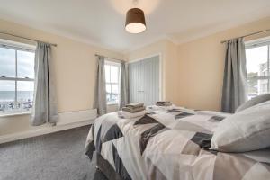 Sea View - Saundersfoot