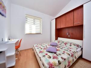 Holiday Home in Krusevo with Garden & BBQ