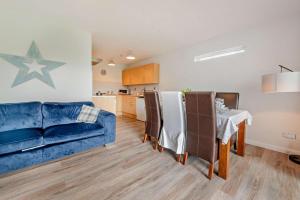 Summer Breeze - Saundersfoot