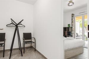 Appartements Joli deux pieces - Terrasse - Parking - EB : photos des chambres