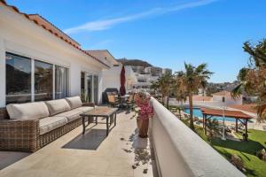 Pedregal 2 Pools Quite Ocean View Walk to town