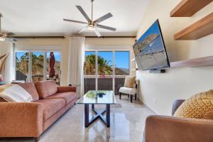 Pedregal 2 Pools Quite Ocean View Walk to town