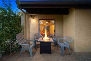 Private Sedona Home with Pool, Golf, Pickleball