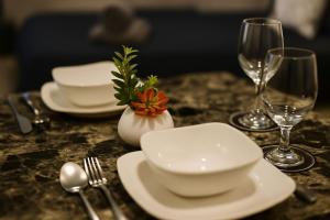 Charming Studio in Historic Five Points South 07