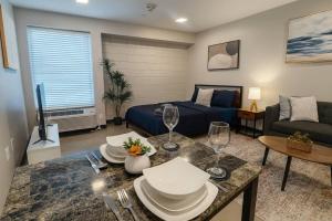 Charming Studio in Historic Five Points South 08