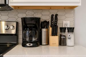 Charming Studio in Historic Five Points South 10