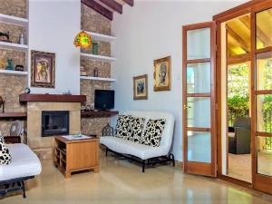 Belvilla by OYO Son Comte X Apartamento Entero