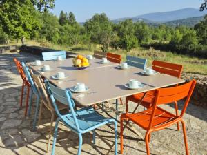 Villas Villa in Saignon with Pool and Scenic Views : photos des chambres