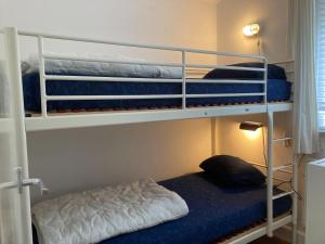 Beautiful holiday home Zeeroos in Zeeland