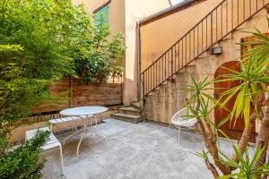 GuestReady - Bright Haven with private courtyard