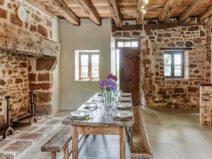 Tranquil holiday home with private pool