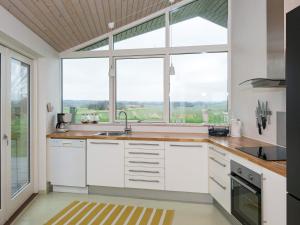 8 person holiday home in Ebeltoft-By Traum