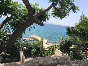 Apartmani By the sea Božo Benić