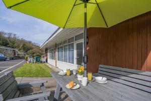 Summercliffe Caswell