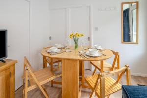 Summercliffe Caswell