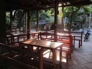 Mai Chau Hostel - Bar Restaurant