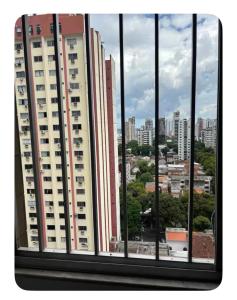 Quarto em área nobre central da cidade