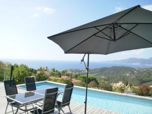Villas Villa in Albitreccia with Bay Views : photos des chambres