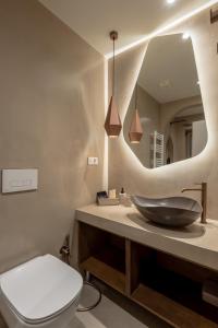 Devina Residence 2025 , Luxury City Jacuzzi Apartment