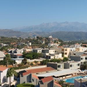 Stylish summer flat, close to beach