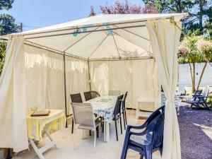 Maisons de vacances Holiday Home Penestin near Beach : photos des chambres