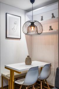 Edificio Taj 97 By Jalo