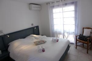 Maisons de vacances Beautiful Duplex House With Terrace and garden : photos des chambres