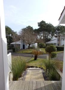 Maisons de vacances Beautiful Duplex House With Terrace and garden : Maison de Vacances