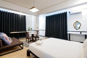 XX The Character Yaowarat Mrt Wat Mangkon Station - เดอะคาแรคเตอร์ เยาวราช สถานีวัดมังกร