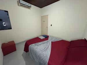 Casa espaçosa dentro de condomínio -até 8 hóspedes