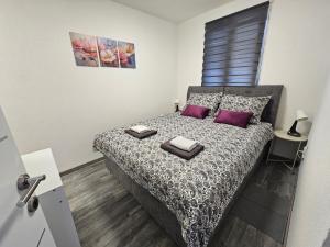 Tiny House Ciciban - self check in and check out