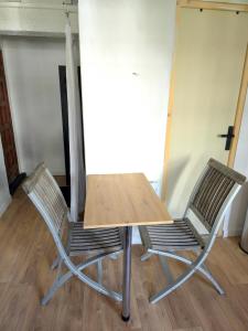 Appartements Bachelor Duplex - hypercentre - metro - wifi : photos des chambres