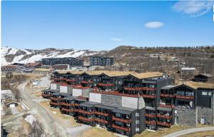 Family & Friends, 3 Bedroom Apartment With Terrace