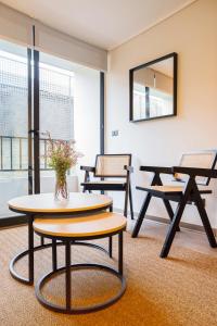 Romantic Retreat Centro Apt w Terrace