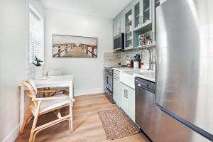 Watershed Beach Retreat 321