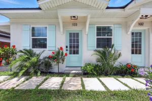 Watershed Beach Retreat 321