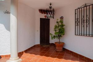 TrendyHomes Villa Los Aros