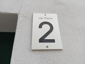 Low-mountain house with terrace and garden, near Lake Maggiore