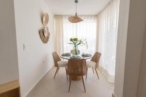 The beach, my happy place- One bedroom Apartment