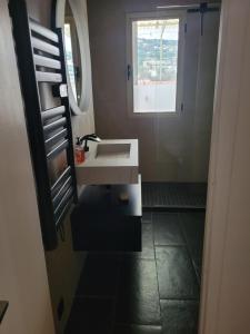 Rooftop apartment Cannes center - Parking