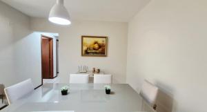 CURTA! |162| Central | Poucos Passos da Praia