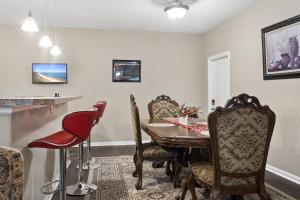 Huntsville Mid-City Serenity Oasis - Private Apartment in Gated Community