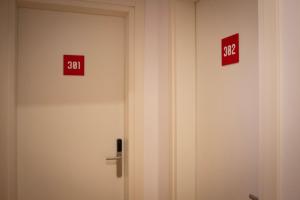 Citizen Suites By Dahlia