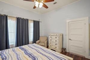 Ivey House by Coastline Vacation Rentals