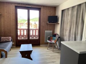 Résidence La Croix Du Sud - Studio cabine 4 personnes 3 exposé Nord-Ouest MAE-9303