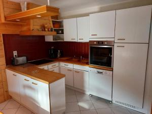 Appartements Residence Magnin Sports - 4 pieces 8 personnes expose Sud-Est MAE-2683 : photos des chambres