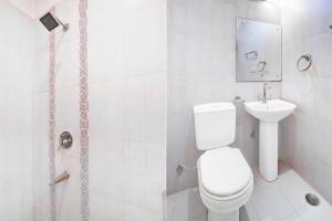 Super Collection O Banipark Formerly Arena Villas