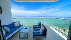 Magico Apartamento Frente al Mar 3 Habitaciones AR134