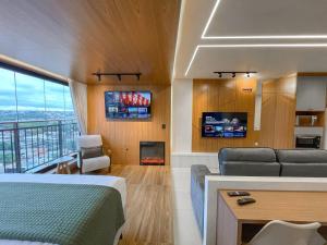 Luxury Collection - The Frame